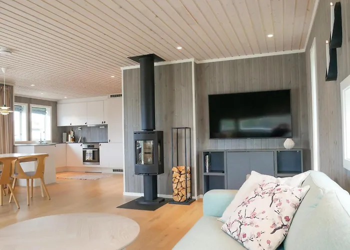 Feriehus 4 Bedroom Cozy In *